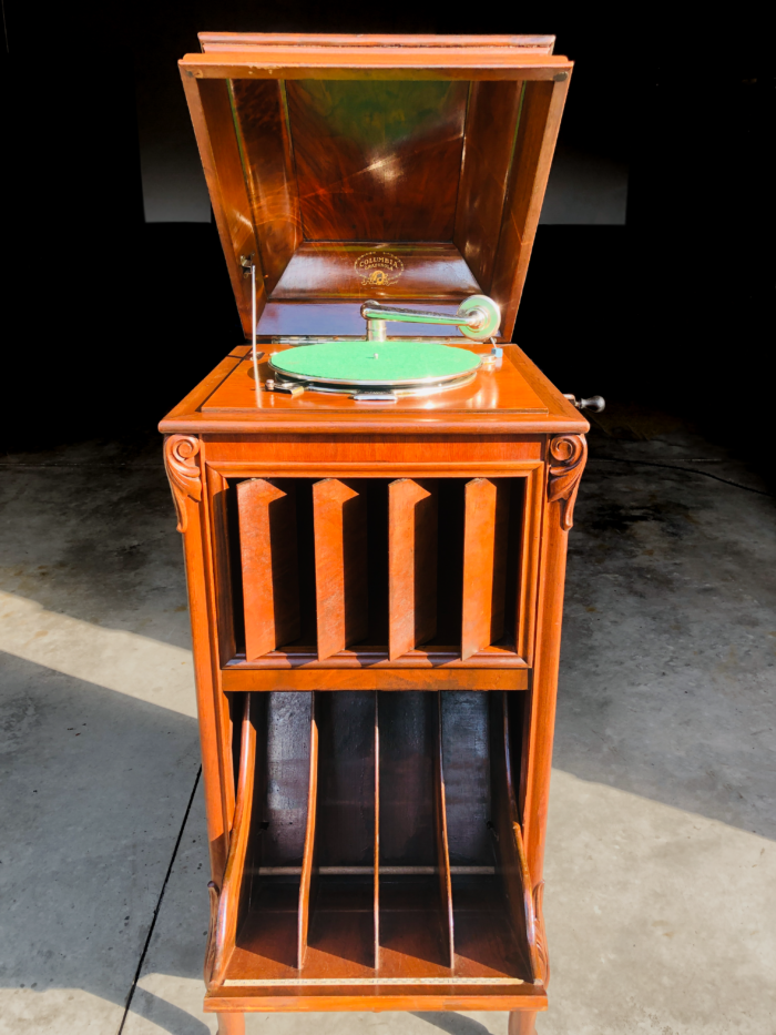 Antique Columbia Grafonola "Mignonette" Walnut Phonograph sale @Maison Robert