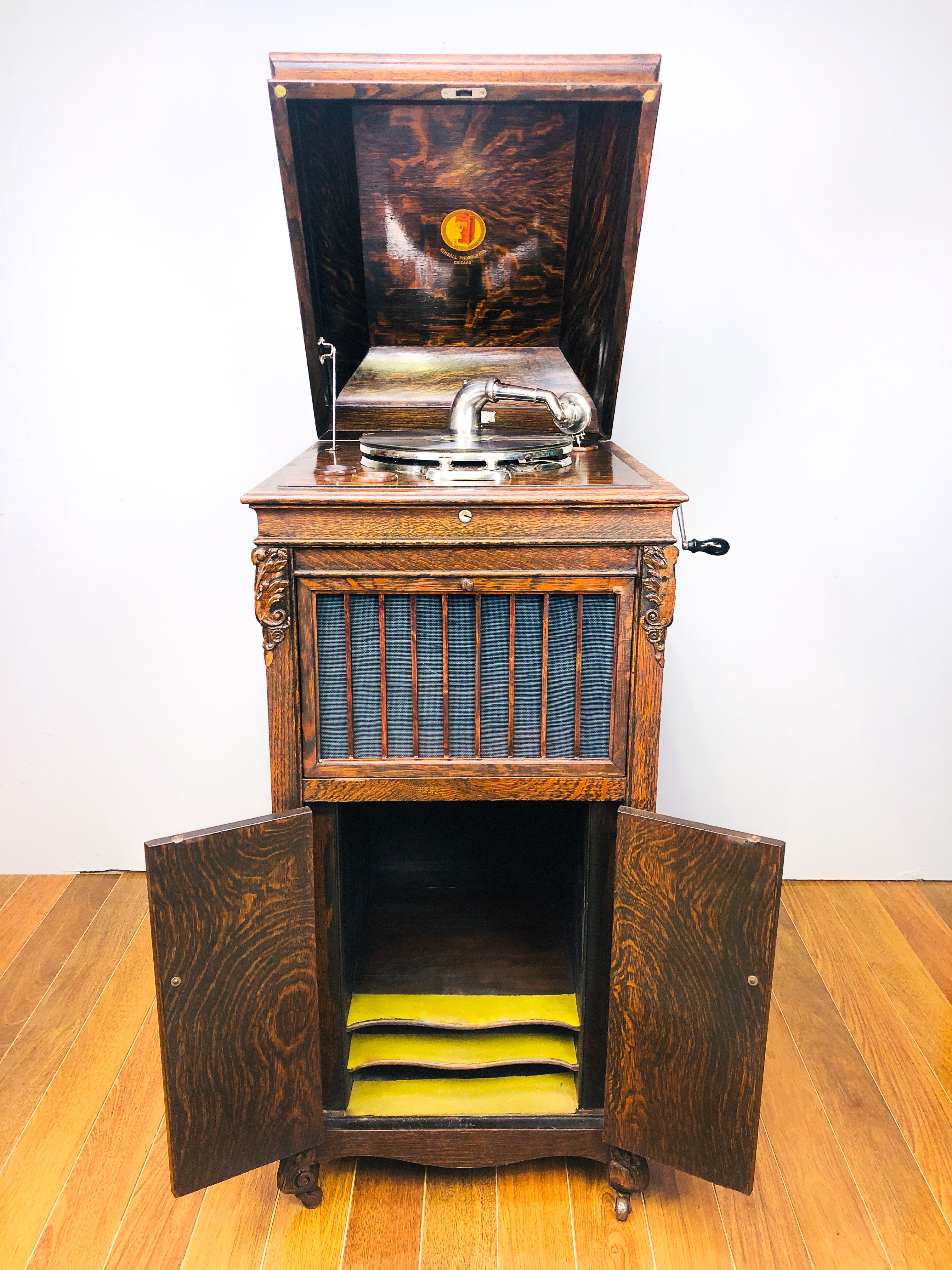 Kimball Model G Phonograph C 1920