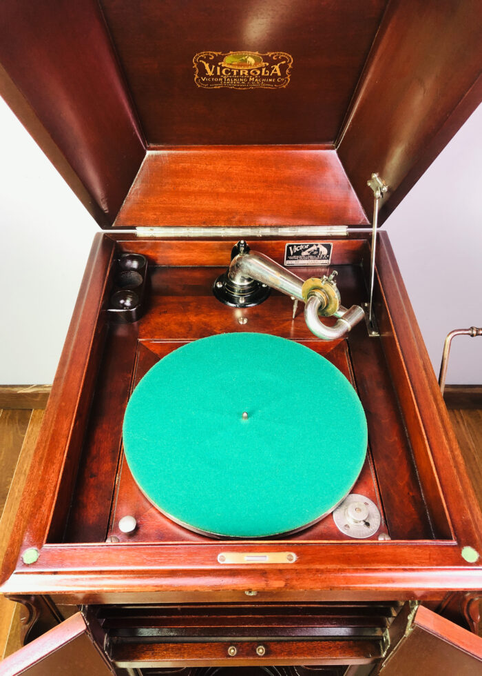 Victrola VV-XI Mahogany