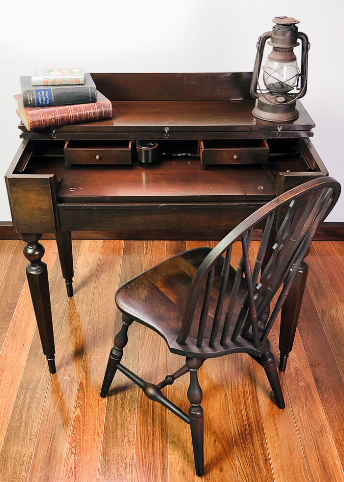 Colonial Mfg.Co. Writers Desk@ Maison Robert Minneapolis