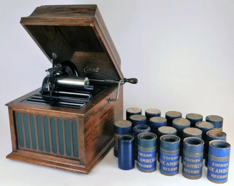 Phonograph Repair & Restoration: Bringing Music Back to Life